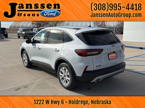 New 2026 Ford Escape Active w/ Cold Weather Package image 8