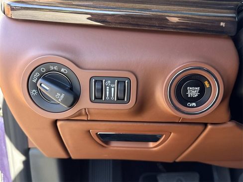 Used 2019 Maserati Quattroporte S image 16