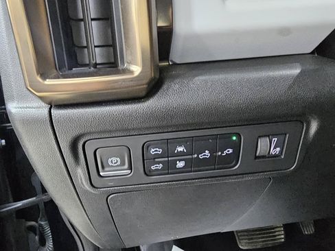 Used 2024 GMC Hummer EV 3X w/ Battery Pack, 24 Module Pack AWD/4WD image 38