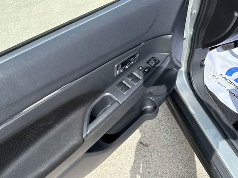 Used 2025 Mitsubishi Outlander Sport ES AWD/4WD image 11