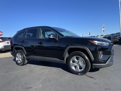 Used 2024 Toyota RAV4 XLE image 2
