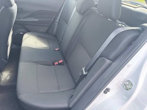 New 2025 Nissan Kicks Play S image 15