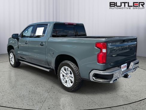 Used 2025 Chevrolet Silverado 1500 LTZ AWD/4WD image 4