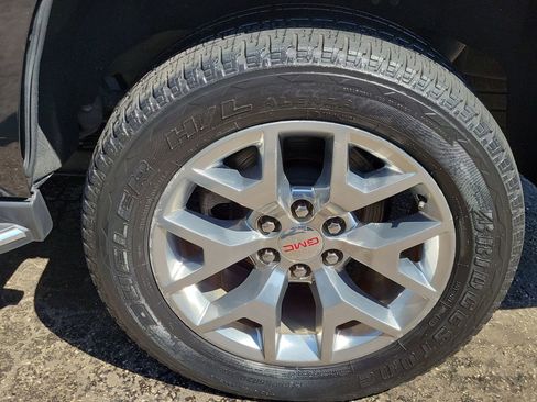 Used 2019 GMC Yukon SLT w/ Open Road Package RWD image 8