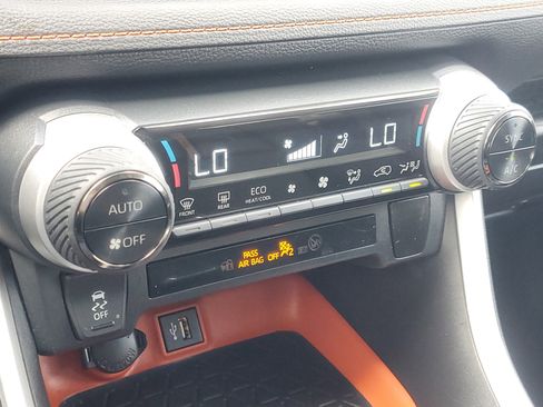 Used 2023 Toyota RAV4 Adventure image 29