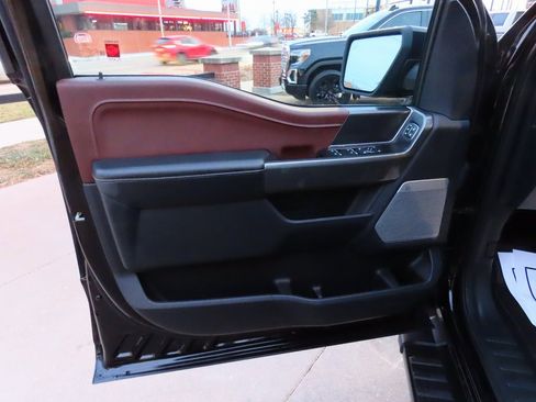 Used 2023 Ford F150 Lariat w/ Equipment Group 502A High image 25