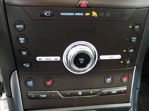 Used 2020 Ford Edge ST w/ Equipment Group 401A image 23