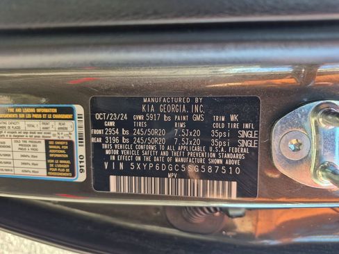 Used 2025 Kia Telluride S image 29