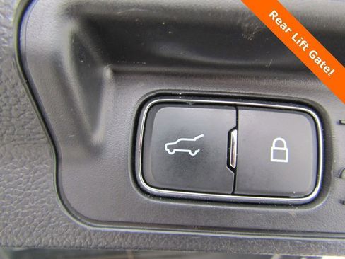 Used 2024 Ford Explorer XLT w/ Equipment Group 202A AWD/4WD image 5