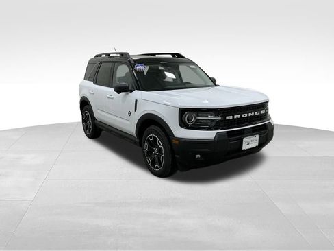 New 2025 Ford Bronco Sport Outer Banks w/ Outer Banks Tech Package+ image 5