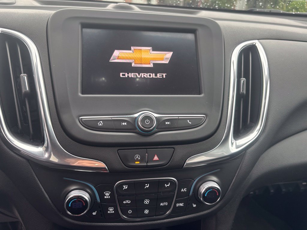 Used 2022 Chevrolet Equinox LT AWD/4WD image 4