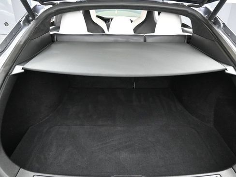 Used 2019 Tesla Model S Performance AWD/4WD image 30