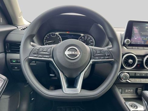 Certified 2025 Nissan Sentra SV FWD image 14