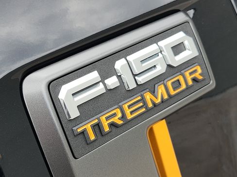 Used 2025 Ford F150 Tremor w/ Mobile Office Package AWD/4WD image 12