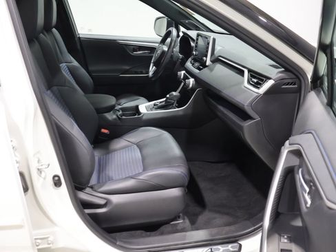 Used 2021 Toyota RAV4 XSE AWD/4WD image 23