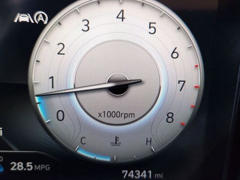 Used 2022 Hyundai Tucson Limited image 29