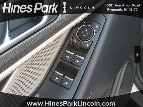 Used 2025 Ford Explorer ST w/ Sun And Sound Package image 10