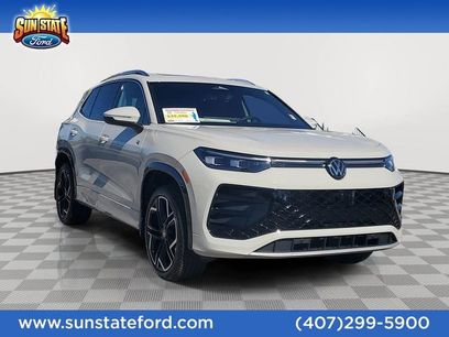 Used 2025 Volkswagen Tiguan SEL R-Line