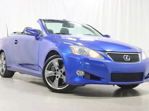 Used 2010 Lexus IS 350C RWD image 8