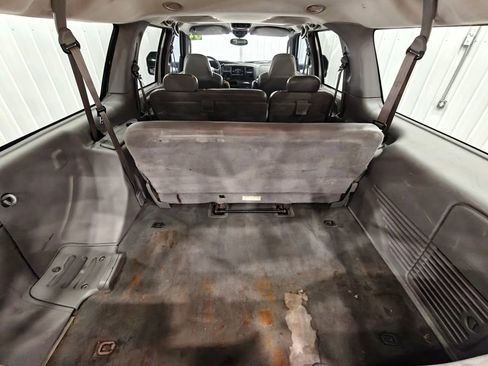 Used 2004 Ford Excursion XLT AWD/4WD image 29