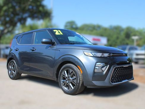 Used 2021 Kia Soul S FWD image 3