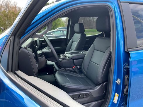 Used 2024 Chevrolet Silverado 1500 Custom w/ Rally Edition image 10