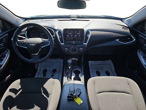 Used 2021 Chevrolet Malibu LT FWD image 10