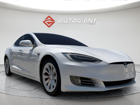 Used 2019 Tesla Model S Performance AWD/4WD image 19
