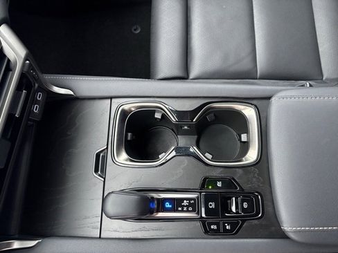 Used 2023 Lexus RX 350 w/ Accessory Package (2T) image 19