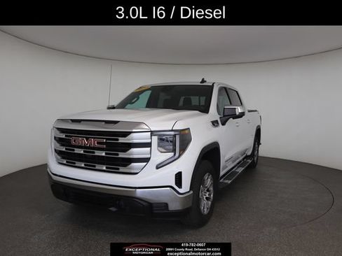 Used 2023 GMC Sierra 1500 SLE AWD/4WD image 1