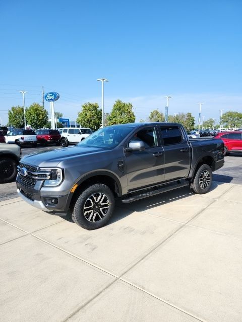 New 2026 Ford Ranger Lariat w/ Trailer Tow Package AWD/4WD image 4