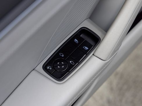 Used 2020 Porsche 911 Carrera S image 23