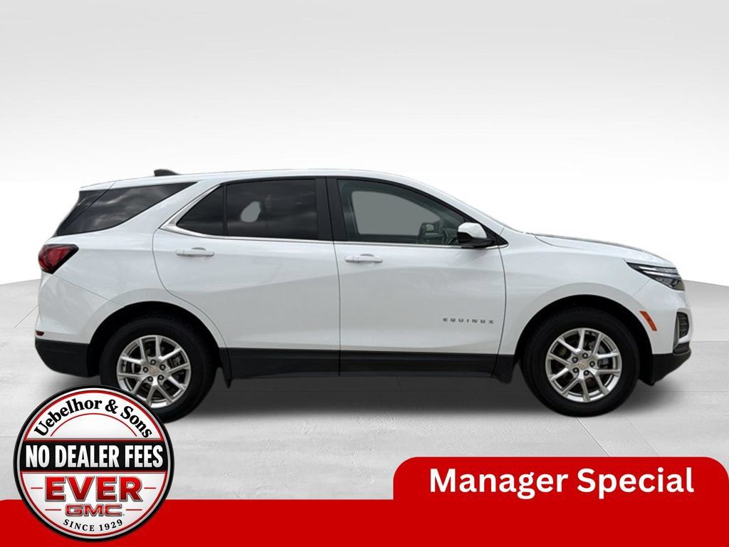 Used 2024 Chevrolet Equinox LT AWD/4WD image 3