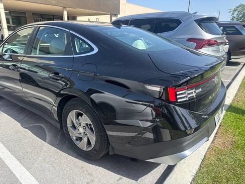 Used 2025 Hyundai Sonata SE FWD image 7
