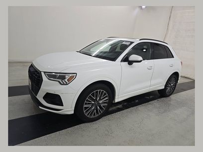 Used 2024 Audi Q3 2.0T Premium w/ Convenience Package