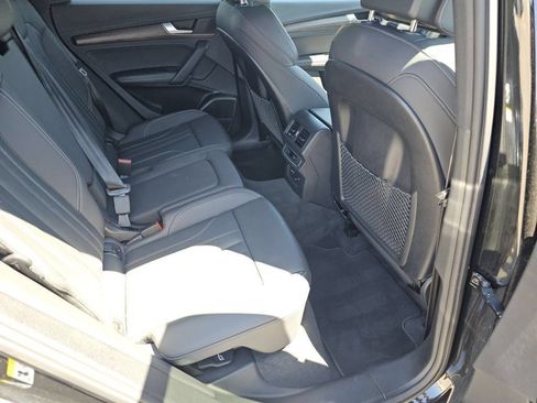 Used 2023 Audi Q5 2.0T Premium Plus w/ Premium Plus Package AWD/4WD image 5