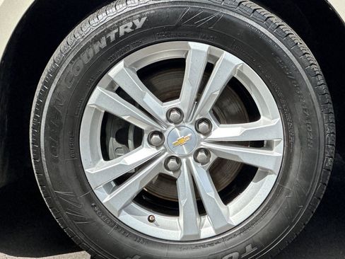 Used 2013 Chevrolet Equinox LS AWD/4WD image 30