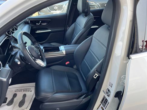 Used 2024 Mercedes-Benz GLC 300 GLC 300 image 38