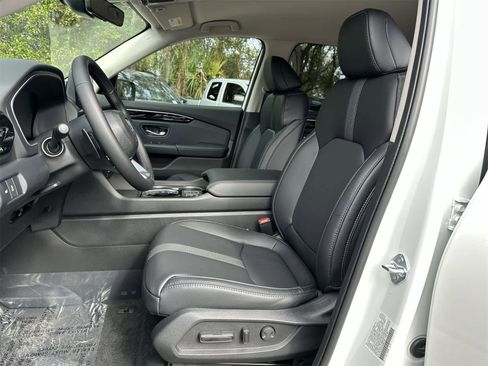 New 2025 Honda Pilot EX-L image 11