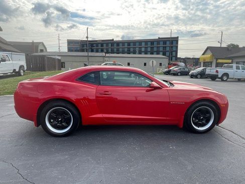 Used 2011 Chevrolet Camaro LS RWD image 8