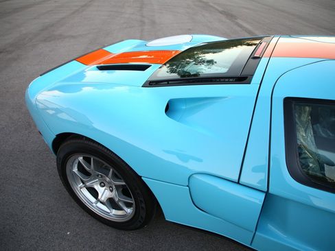 Used 2006 Ford GT image 35