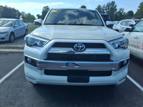 Used 2016 Toyota 4Runner Limited AWD/4WD image 6