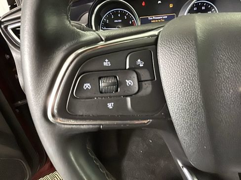 Used 2021 Buick Encore GX Preferred w/ Cold Weather Comfort Package AWD/4WD image 18