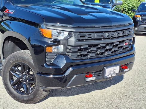 Used 2025 Chevrolet Silverado 1500 Custom Trail Boss AWD/4WD image 41