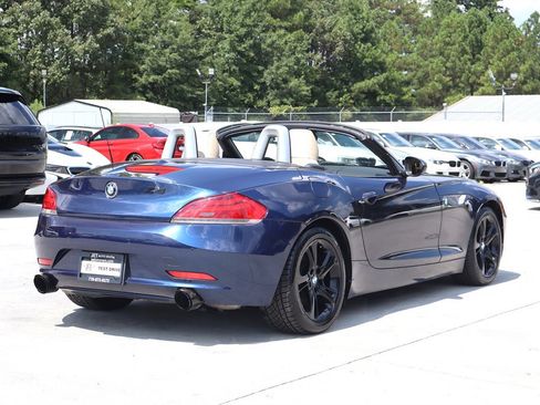 Used 2011 BMW Z4 sDrive35i RWD image 12
