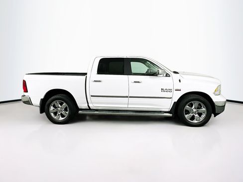 Used 2017 RAM 1500 Big Horn RWD image 10