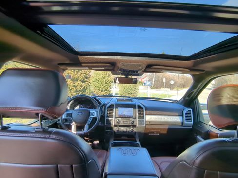 Used 2021 Ford F250 King Ranch w/ King Ranch Ultimate Package image 11