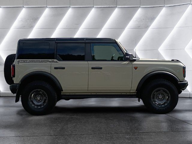 Used 2025 Ford Bronco Badlands AWD/4WD image 7