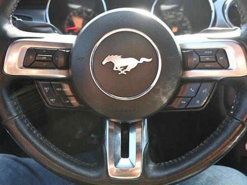 Used 2017 Ford Mustang GT w/ GT Performance Package image 28