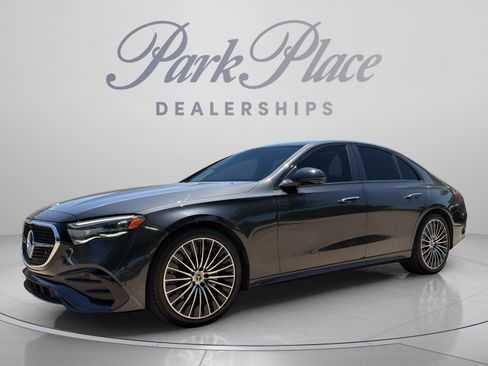 Used 2025 Mercedes-Benz E 350 Sedan image 1